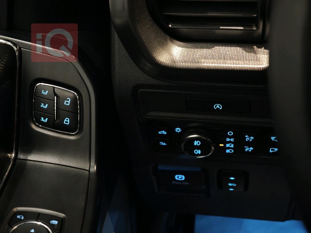 فورد F-150 رابتور